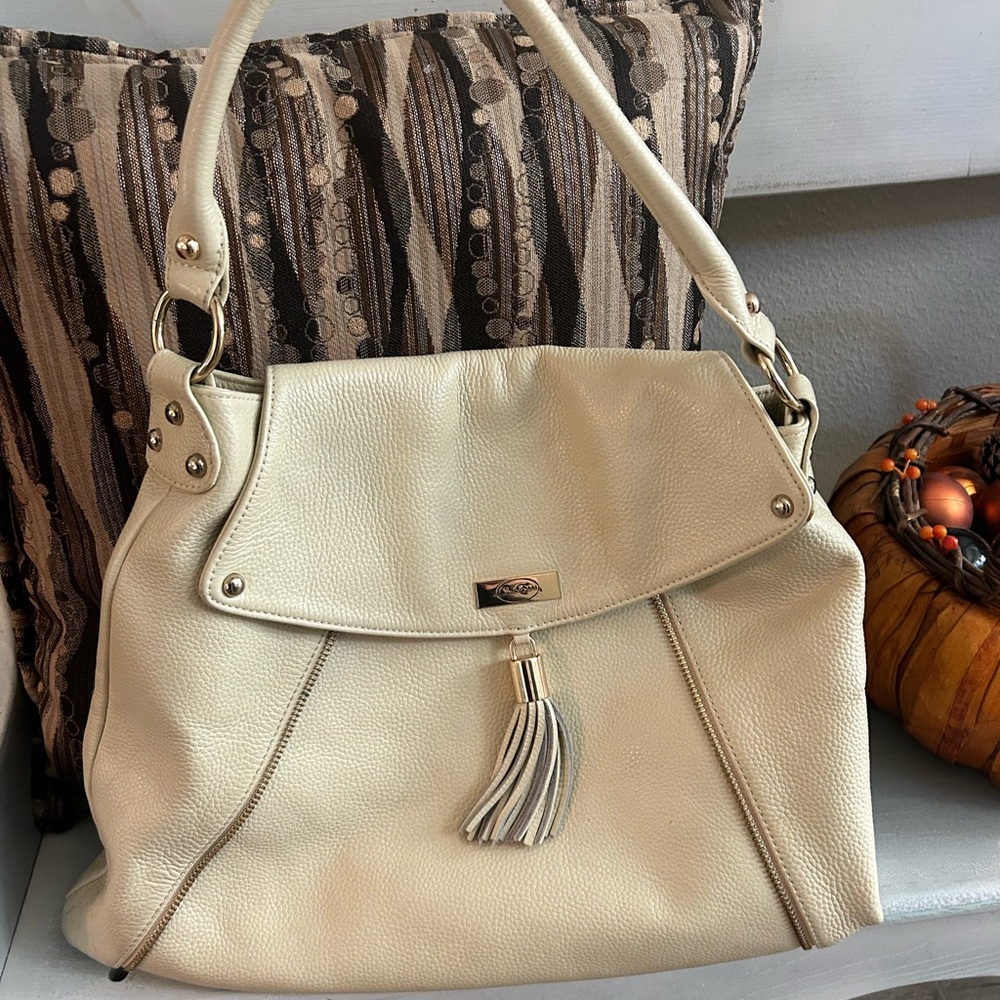 onna ehrlich tan tassle leather bag